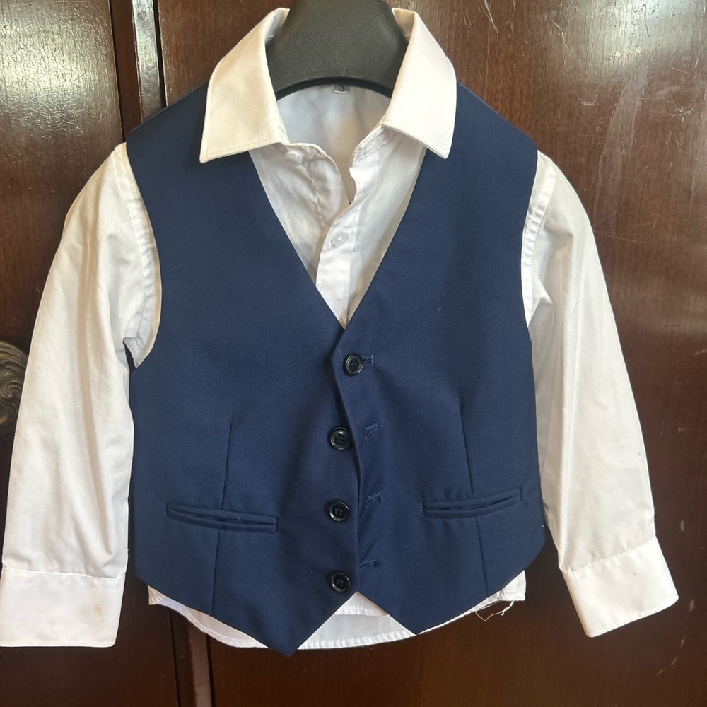 Boys Navy Suit with White Shirt - Classic Formal Set and size 9 dress shoe